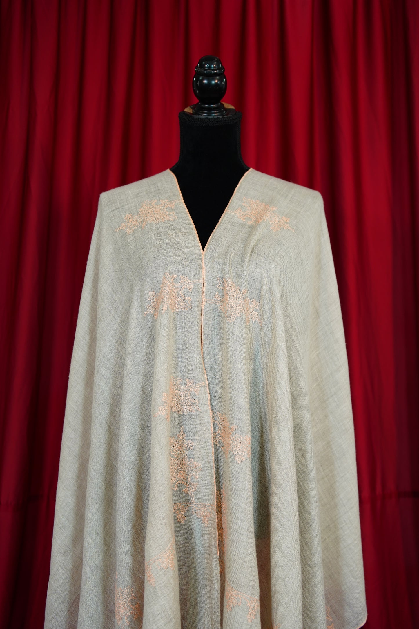 light natural GI butis embroidery pashmina stole 9792