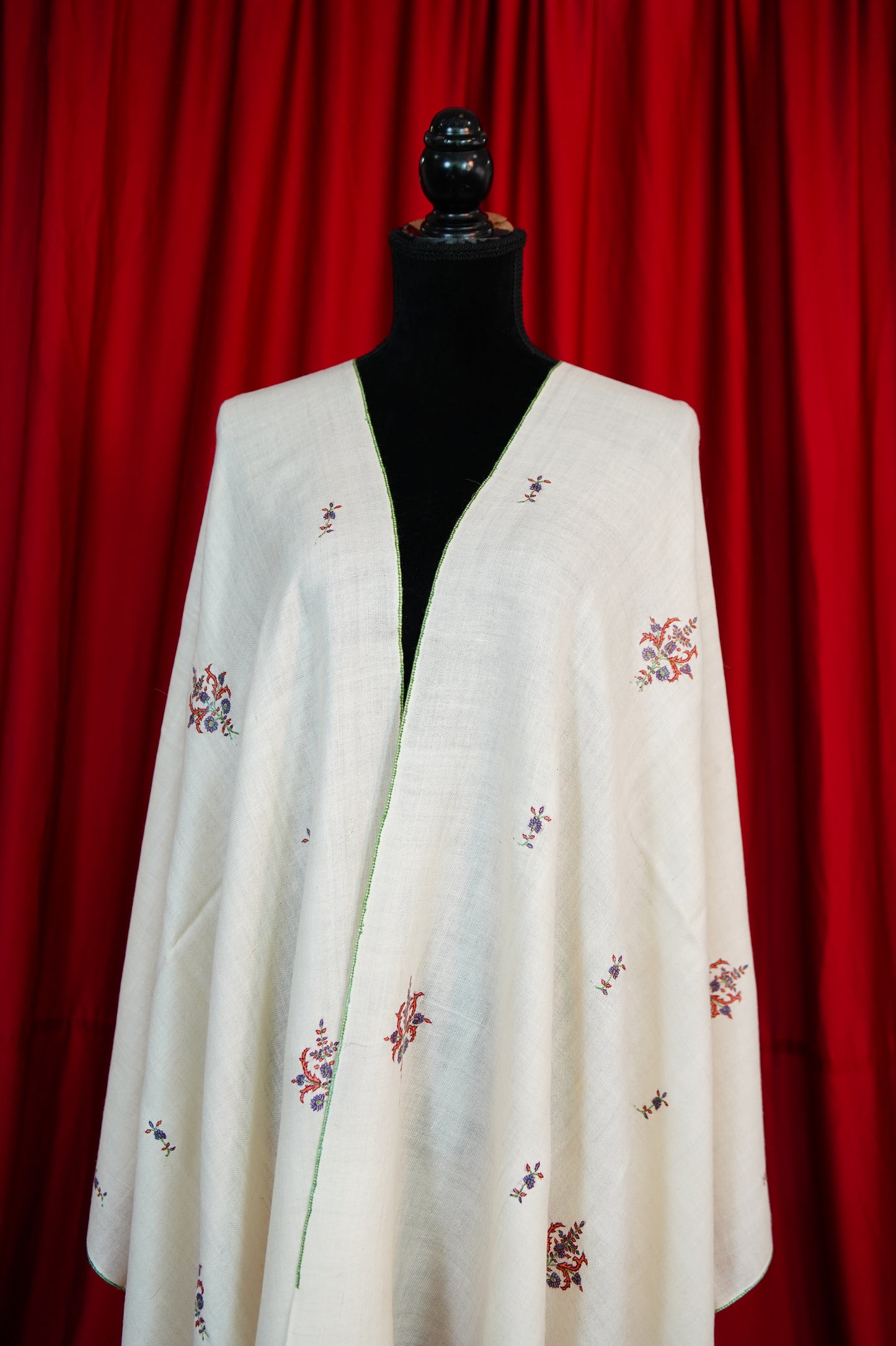 pure white butis GI embroidery pashmina stole 9802
