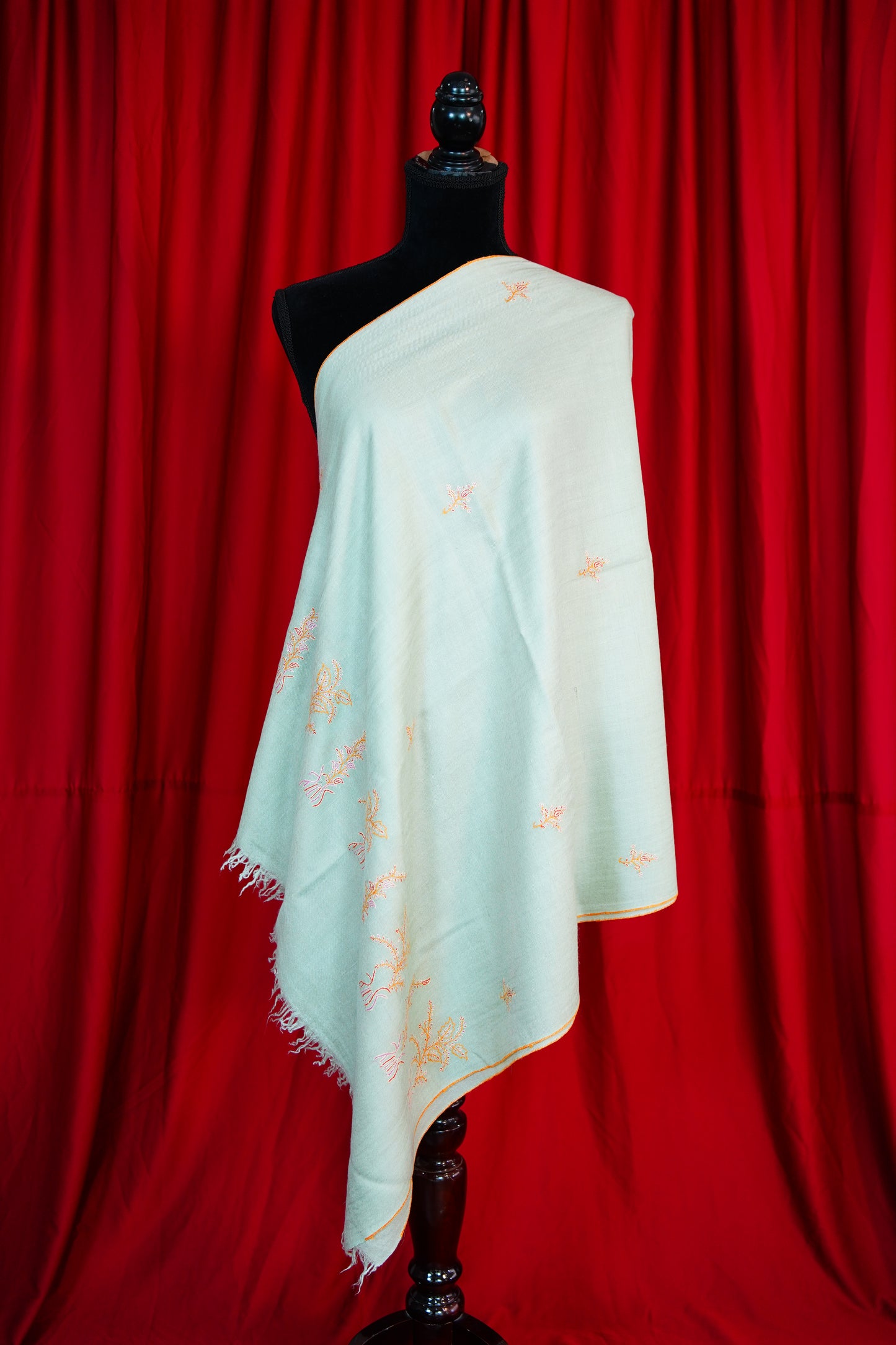 chinoise green GI embroidery pashmina stole 9805