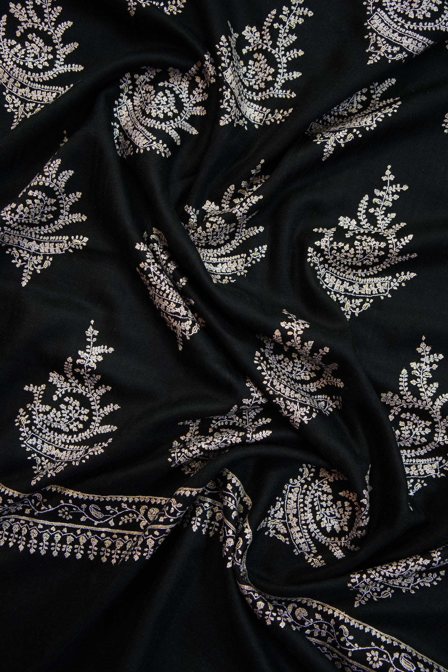 black GI butis embroidery pashmina shawl 9806