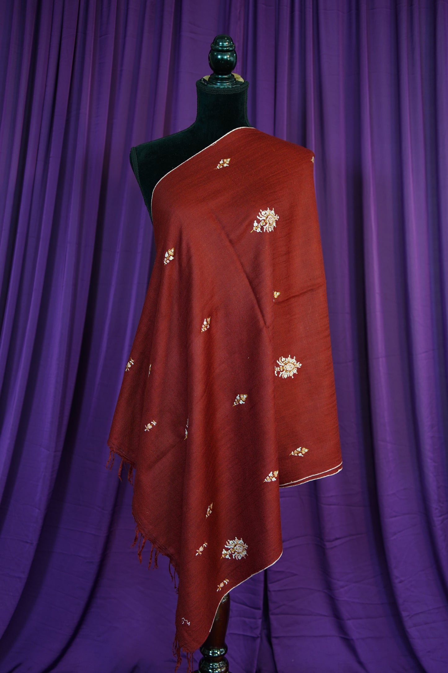 mahogany butis GI embroidery pashmina stole 9812