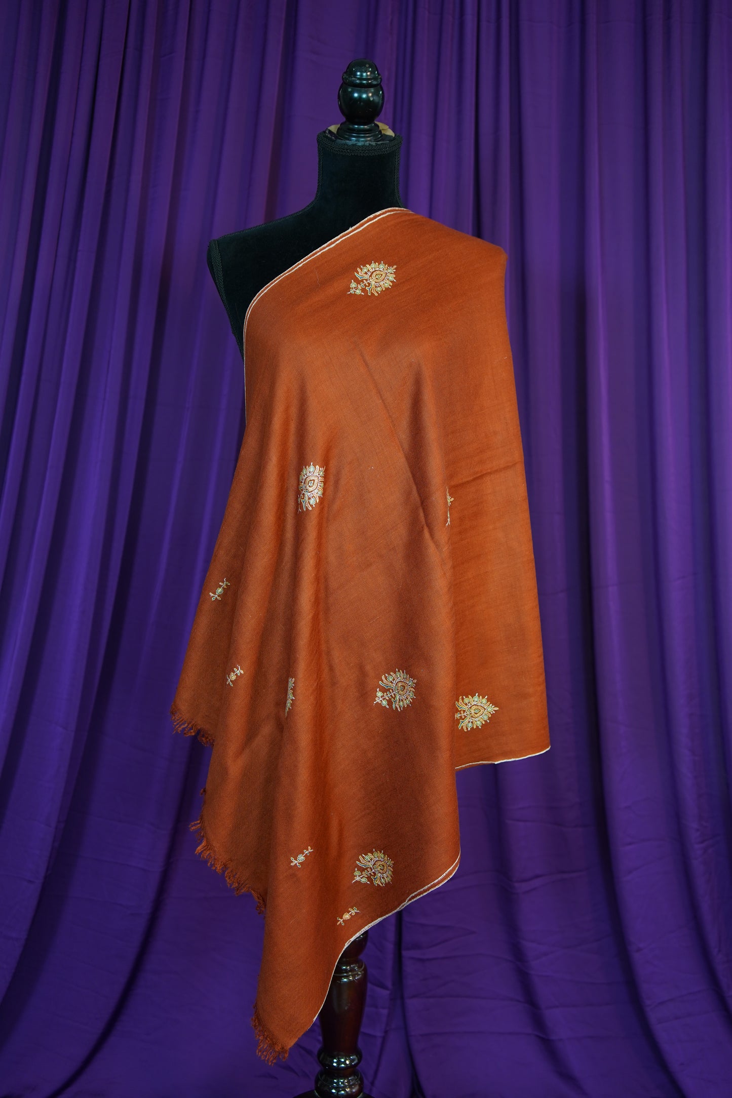 rich russet GI embroidery pashmina stole 9816