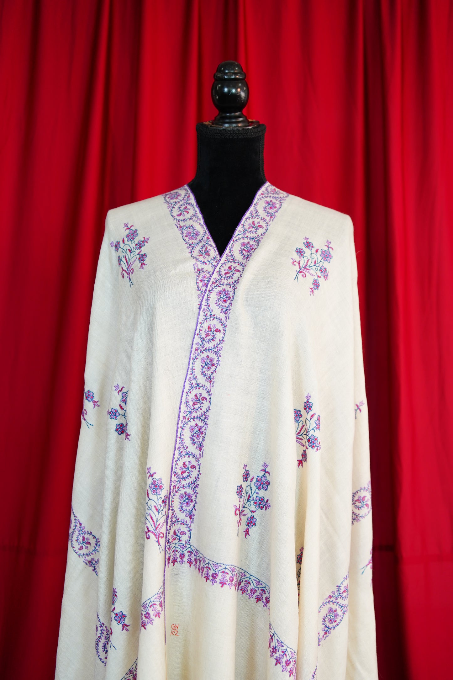 white butis GI embroidery pashmina shawl 9823