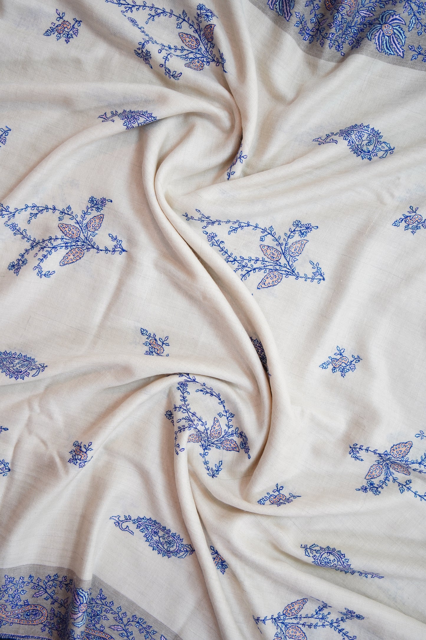 white GI butis embroidery pashmina shawl 9833