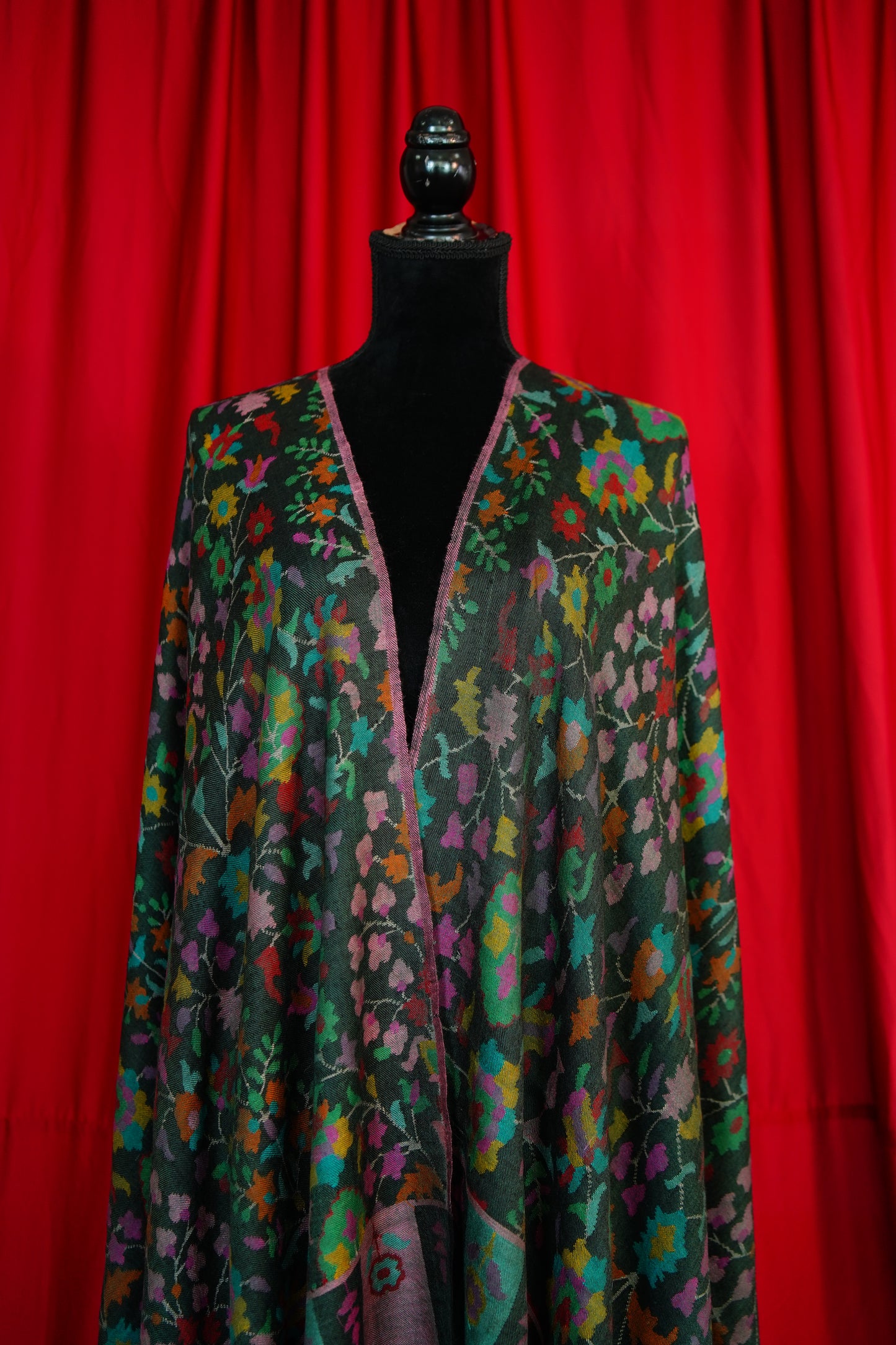 black GI kani pashmina shawl 9844