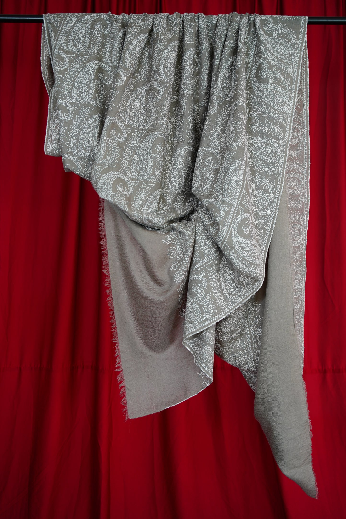 artichoke XL GI embroidery pashmina shawl 9846