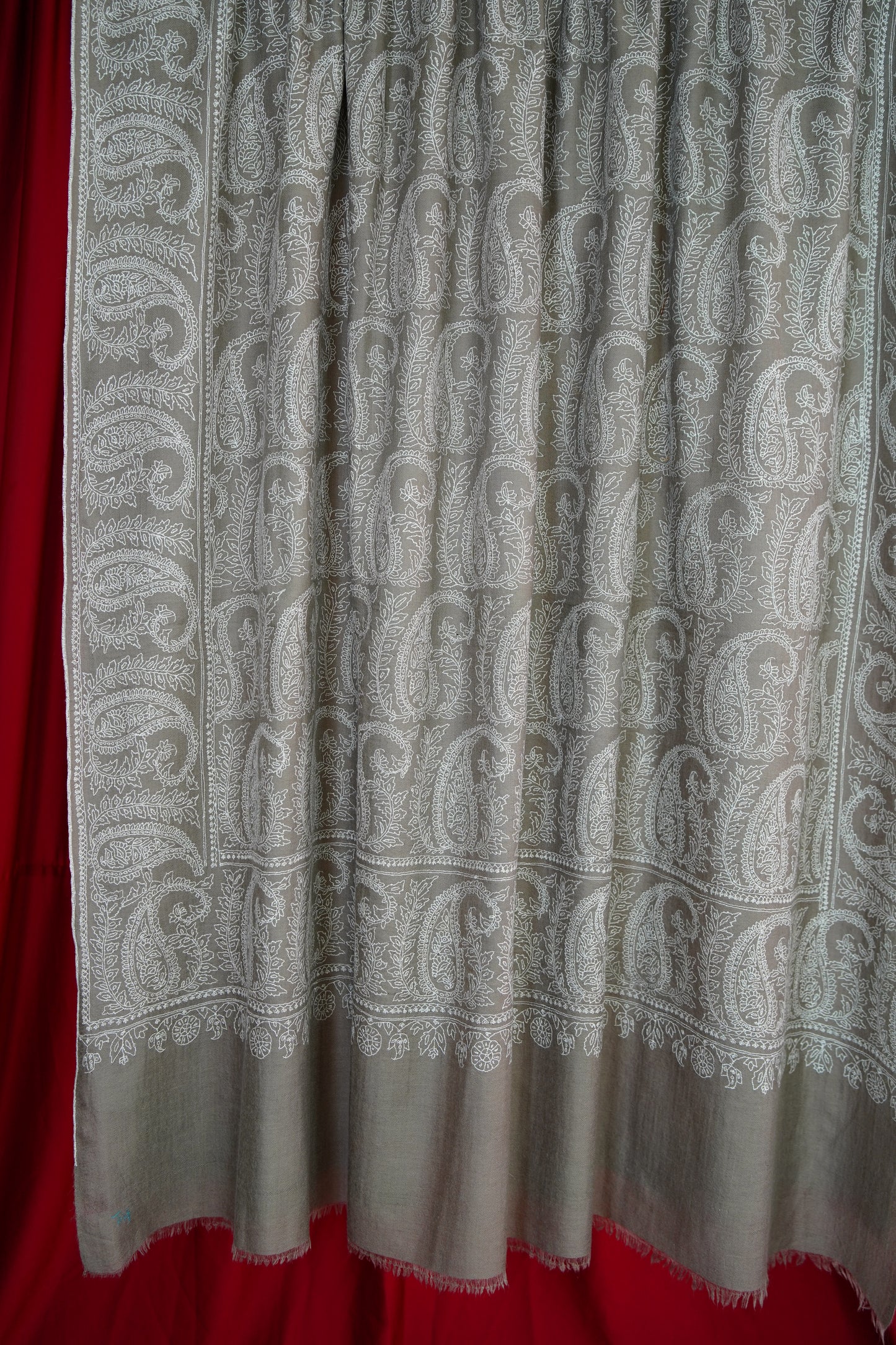 artichoke XL GI embroidery pashmina shawl 9846