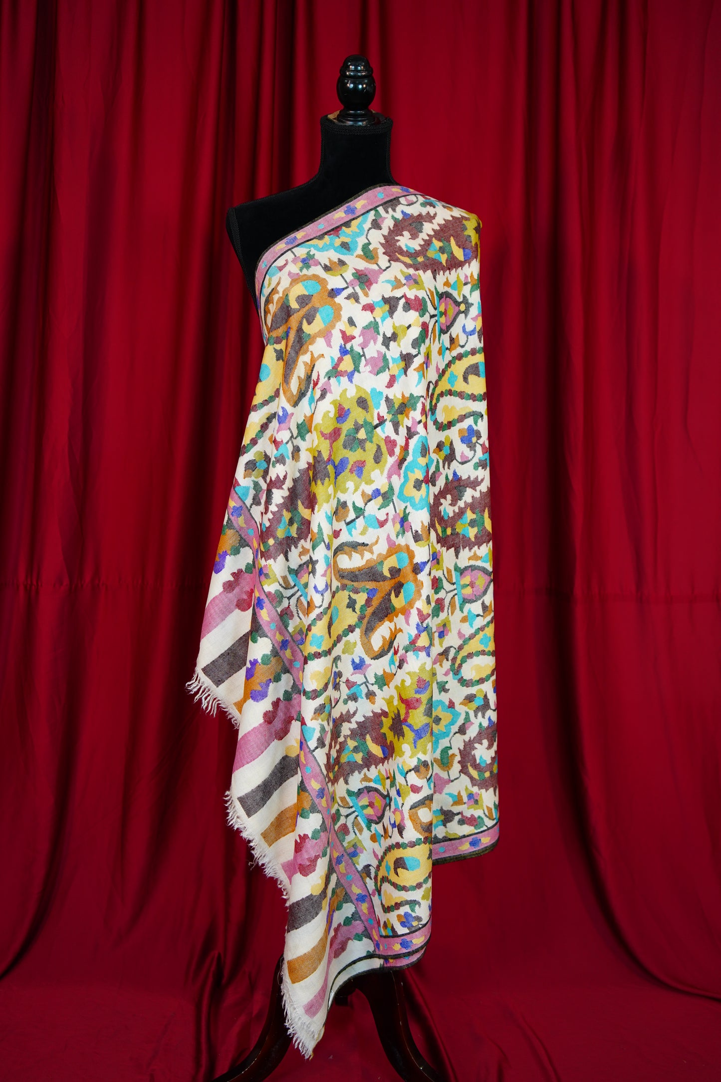 white multi-coloured GI kani jamma pashmina shawl 9863