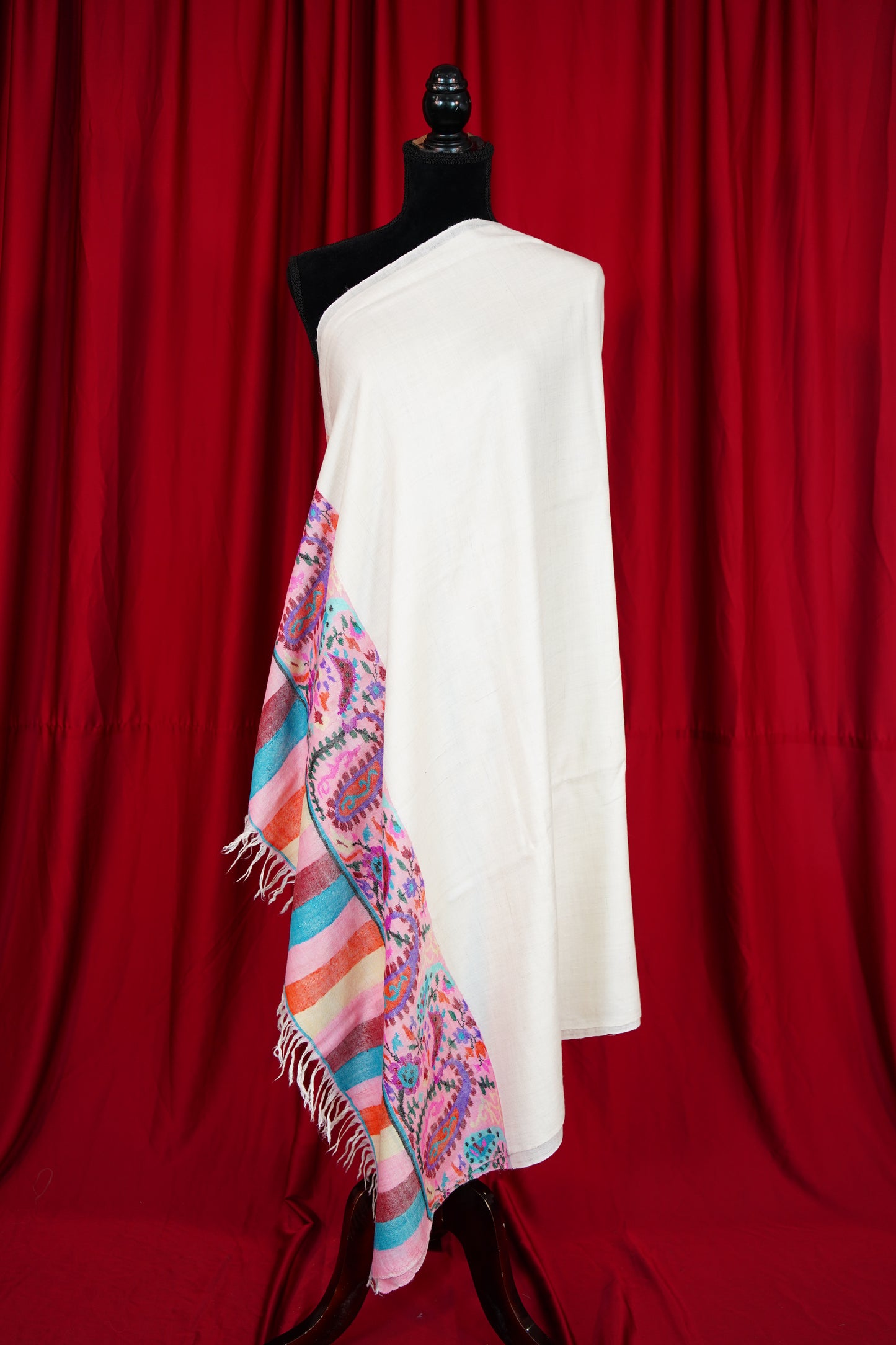 pure white GI kani palla pashmina shawl 9867