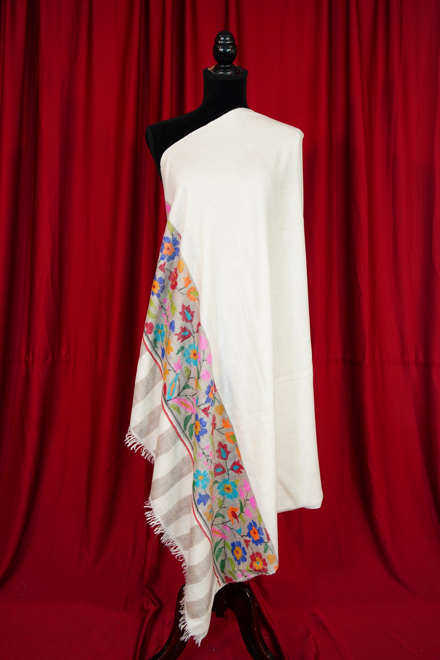 white GI kani palla pashmina shawl 9868