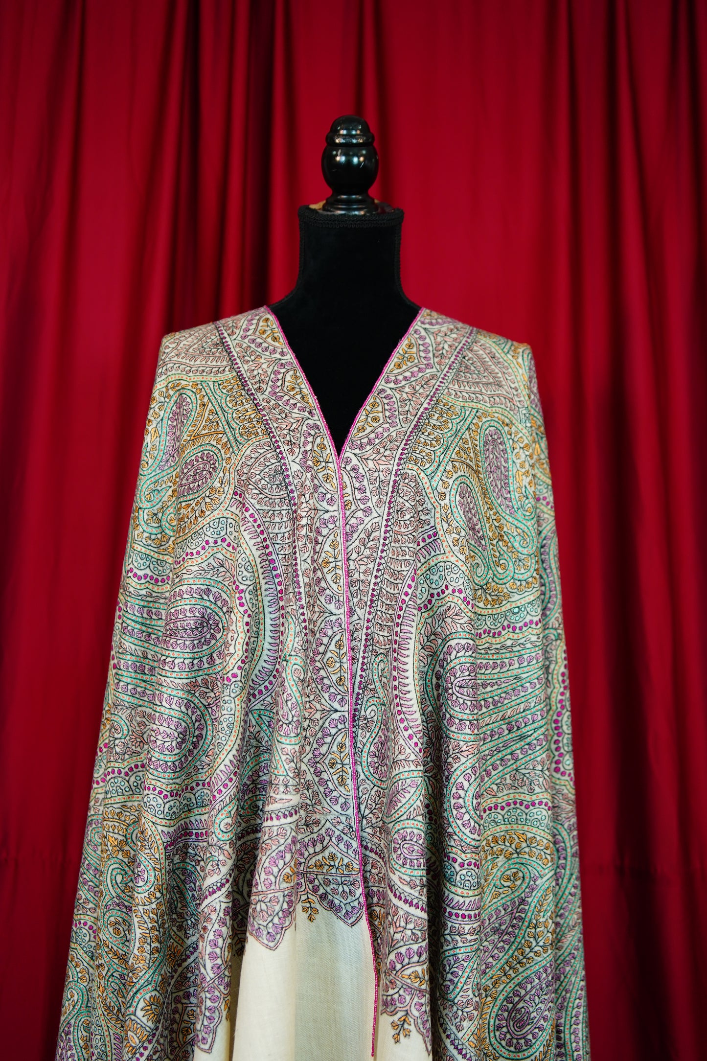 white jamma embroidery shawl 9871