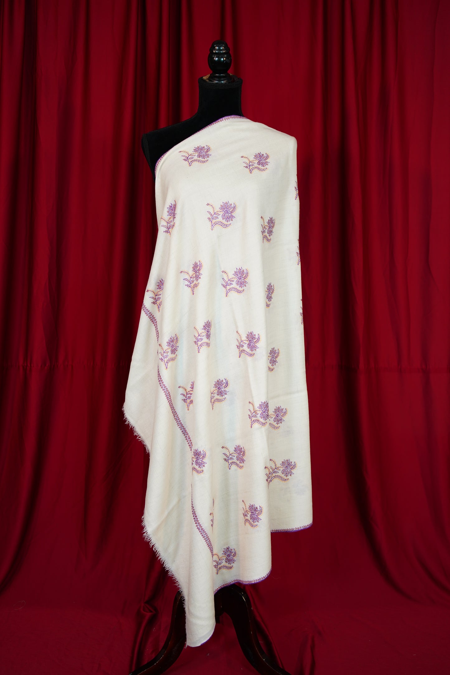 white GI butis embroidery pashmina shawl 9872