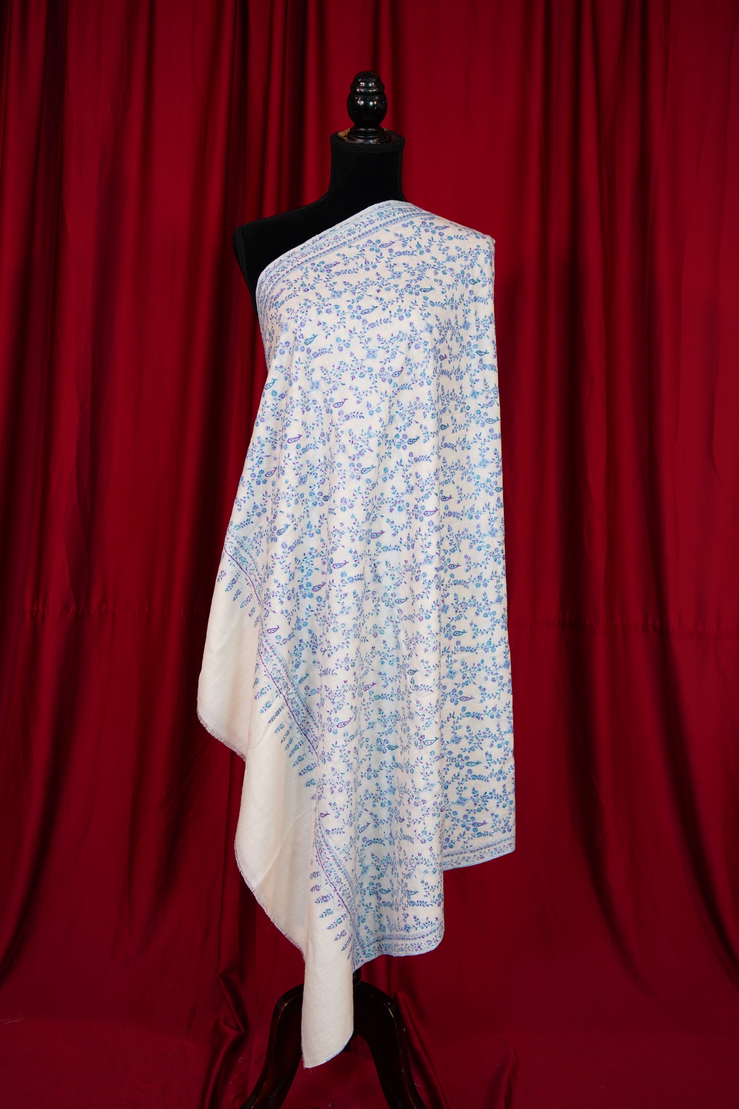 pure white GI jaali embroidery pashmina shawl 9874