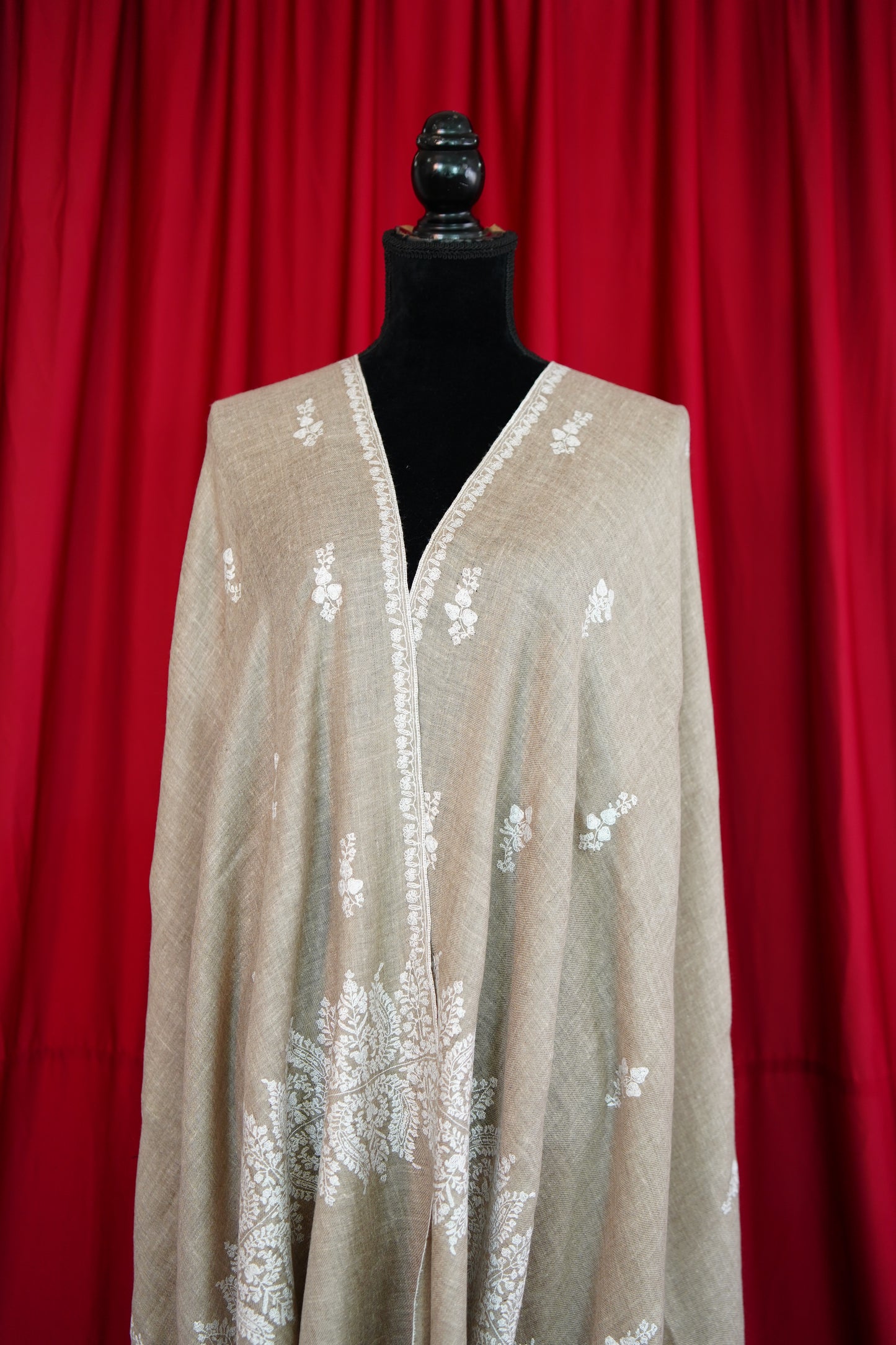 light natural GI butis embroidery pashmina shawl 9883