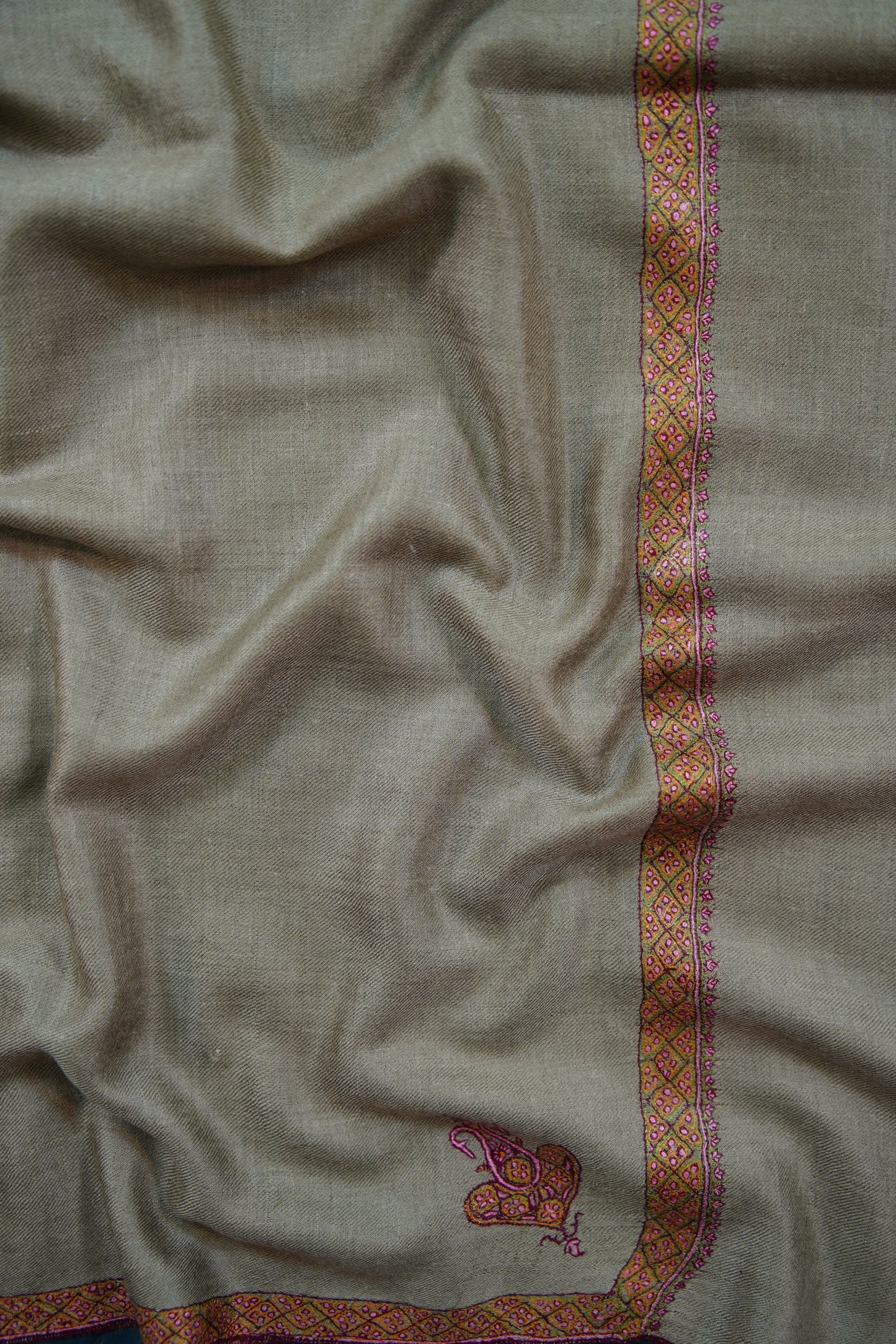 natural GI embroidery pashmina shawl 9885