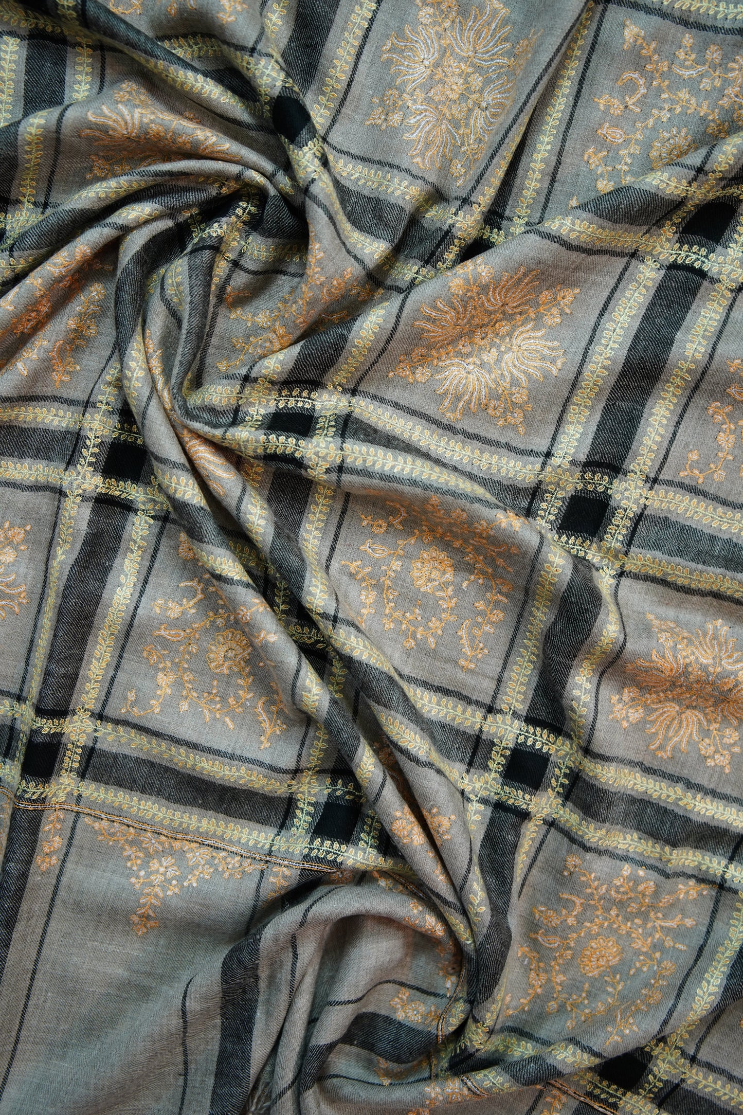 natural and black checked GI butis embroidery pashmina shawl 9908