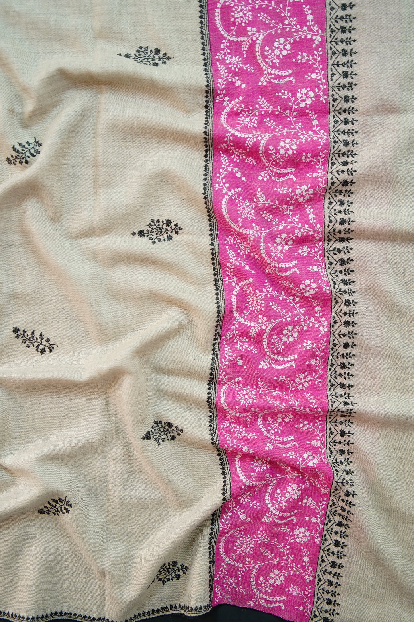 light natural GI butis embroidery pashmina shawl 9921