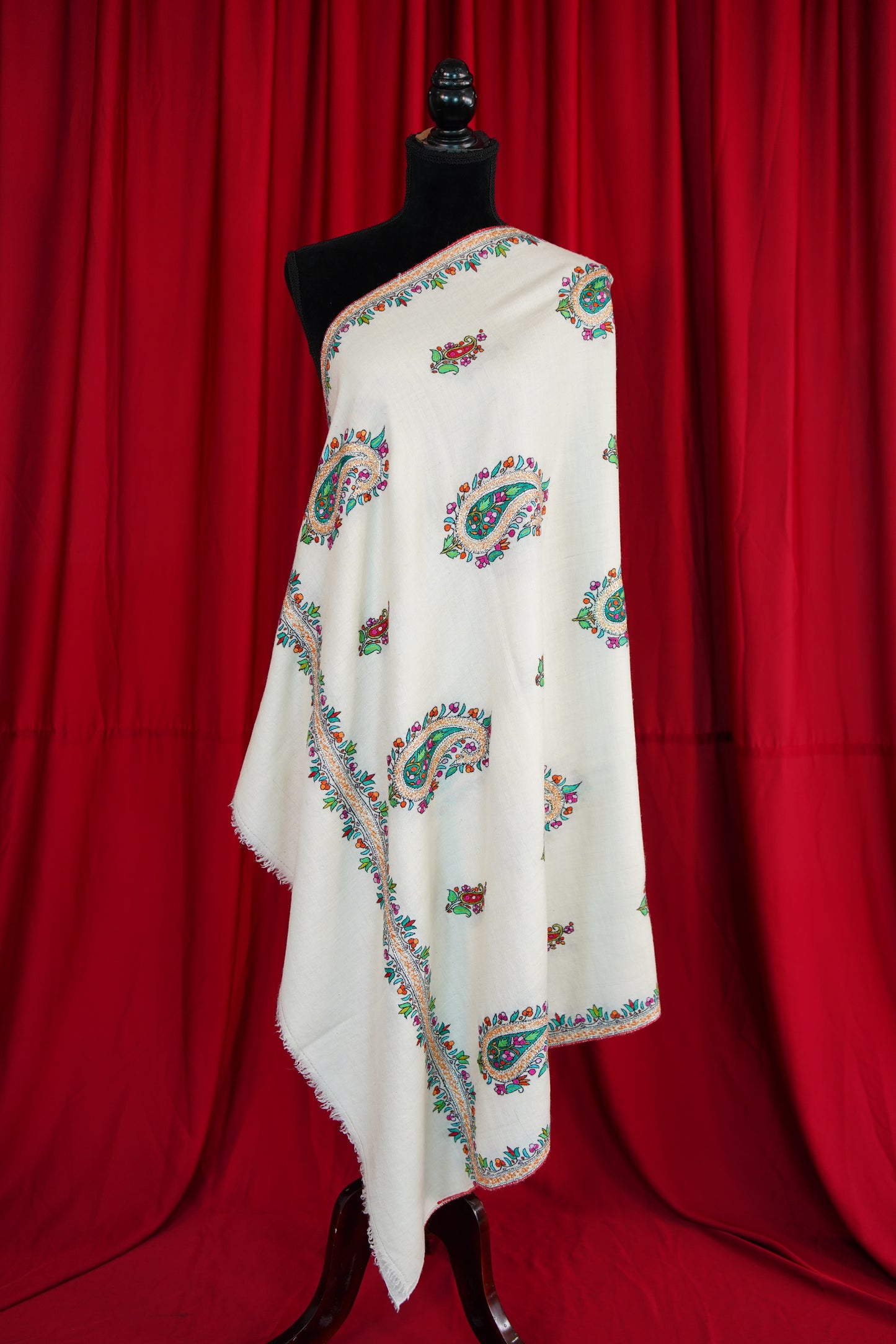 pure white GI butis embroidery pashmina shawl 9926