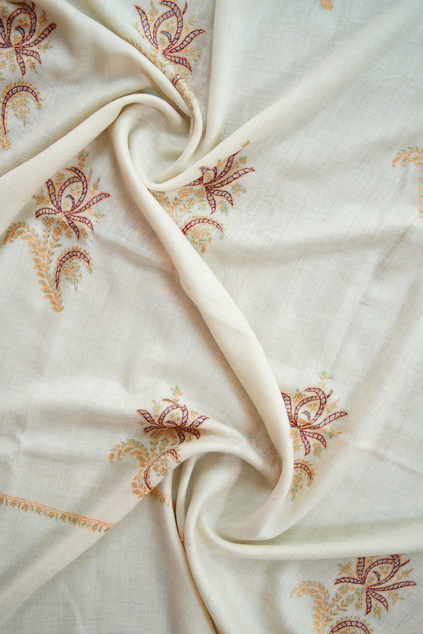 white GI butis embroidery pashmina shawl 9945