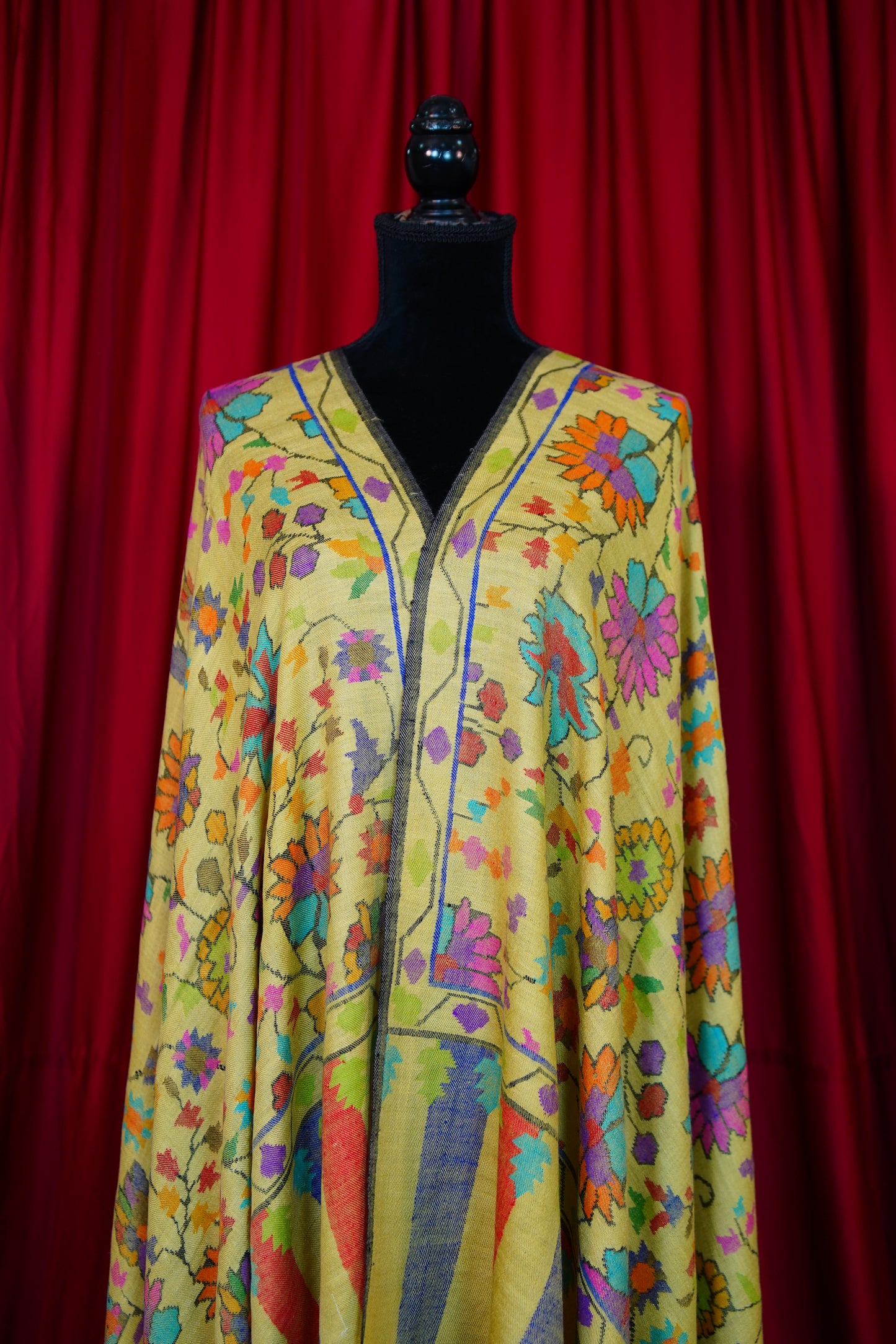 Daffodil yellow GI kani jamma pashmina shawl 9955