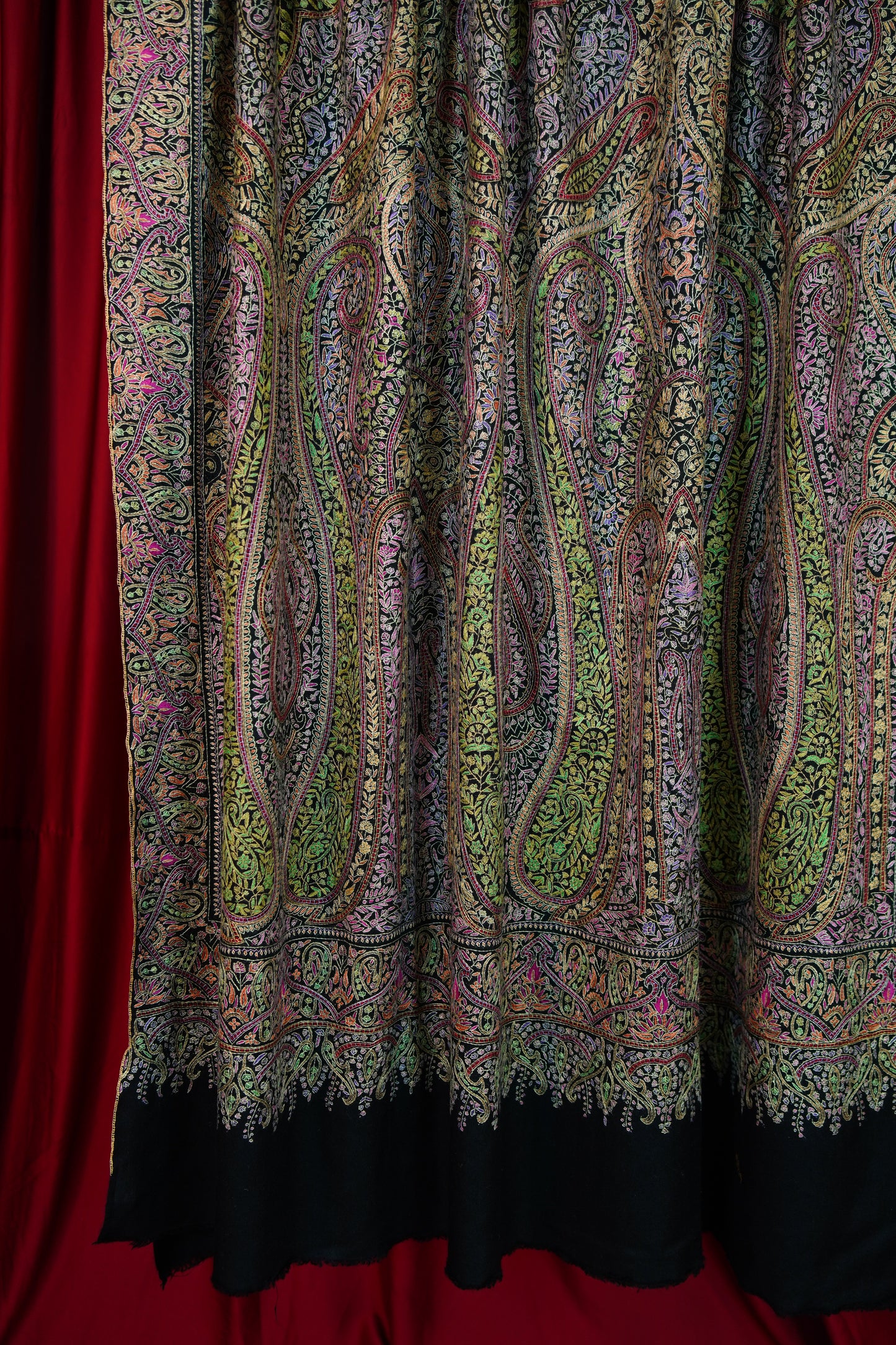 black XL GI embroidery pashmina shawl 9964