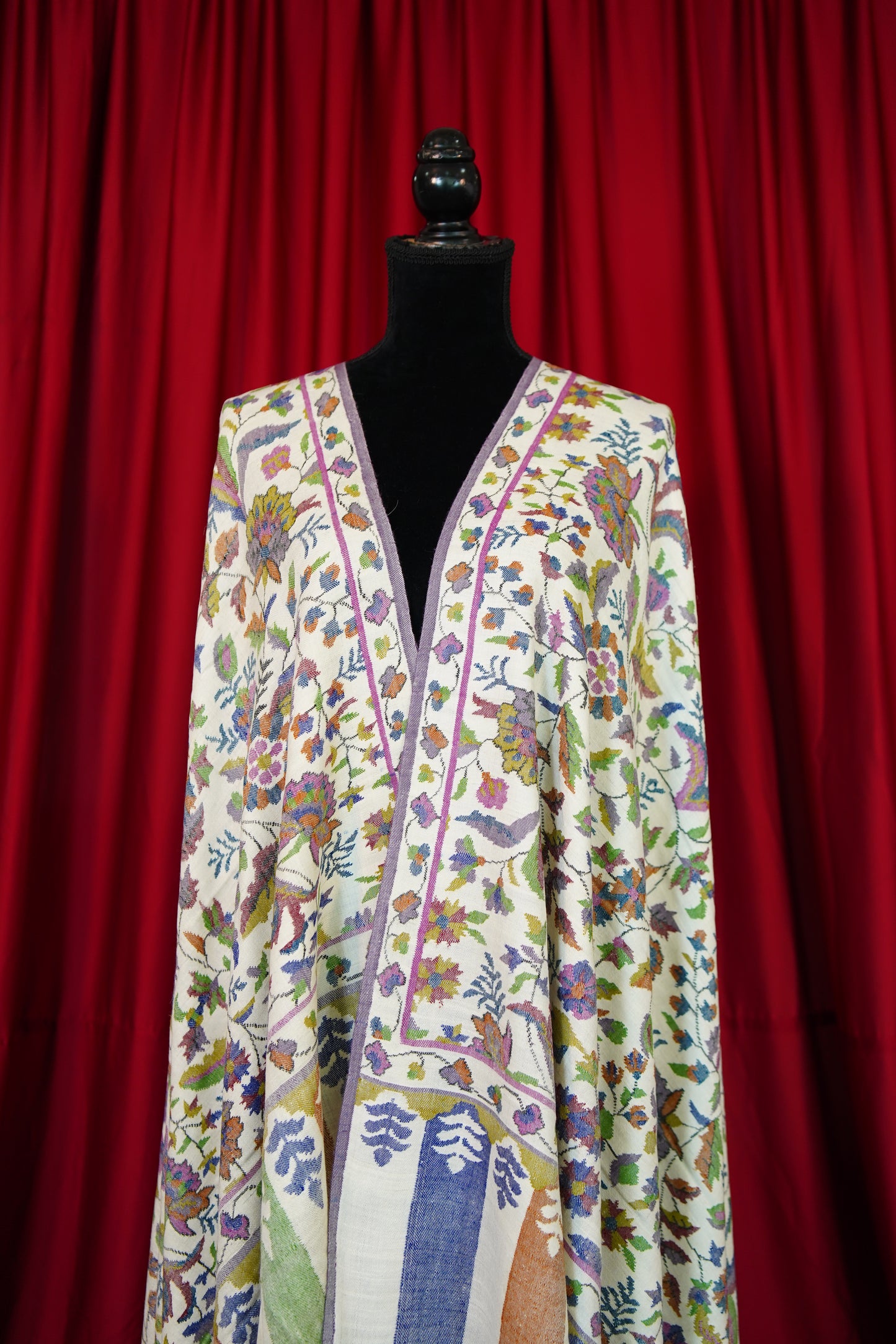 white GI kani jamma pashmina shawl 9979