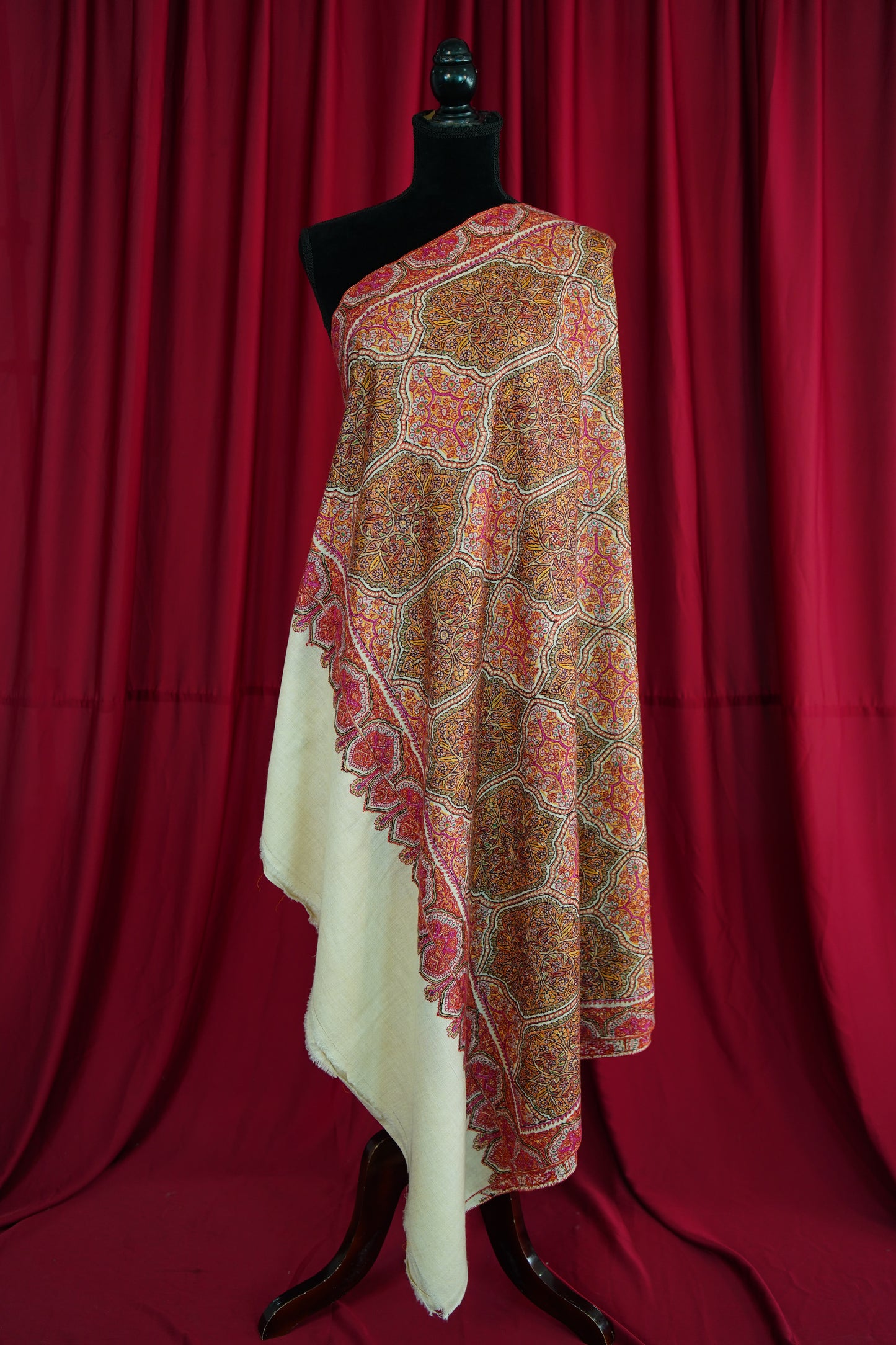 creamy white GI jamma embroidery pashmina shawl 9993