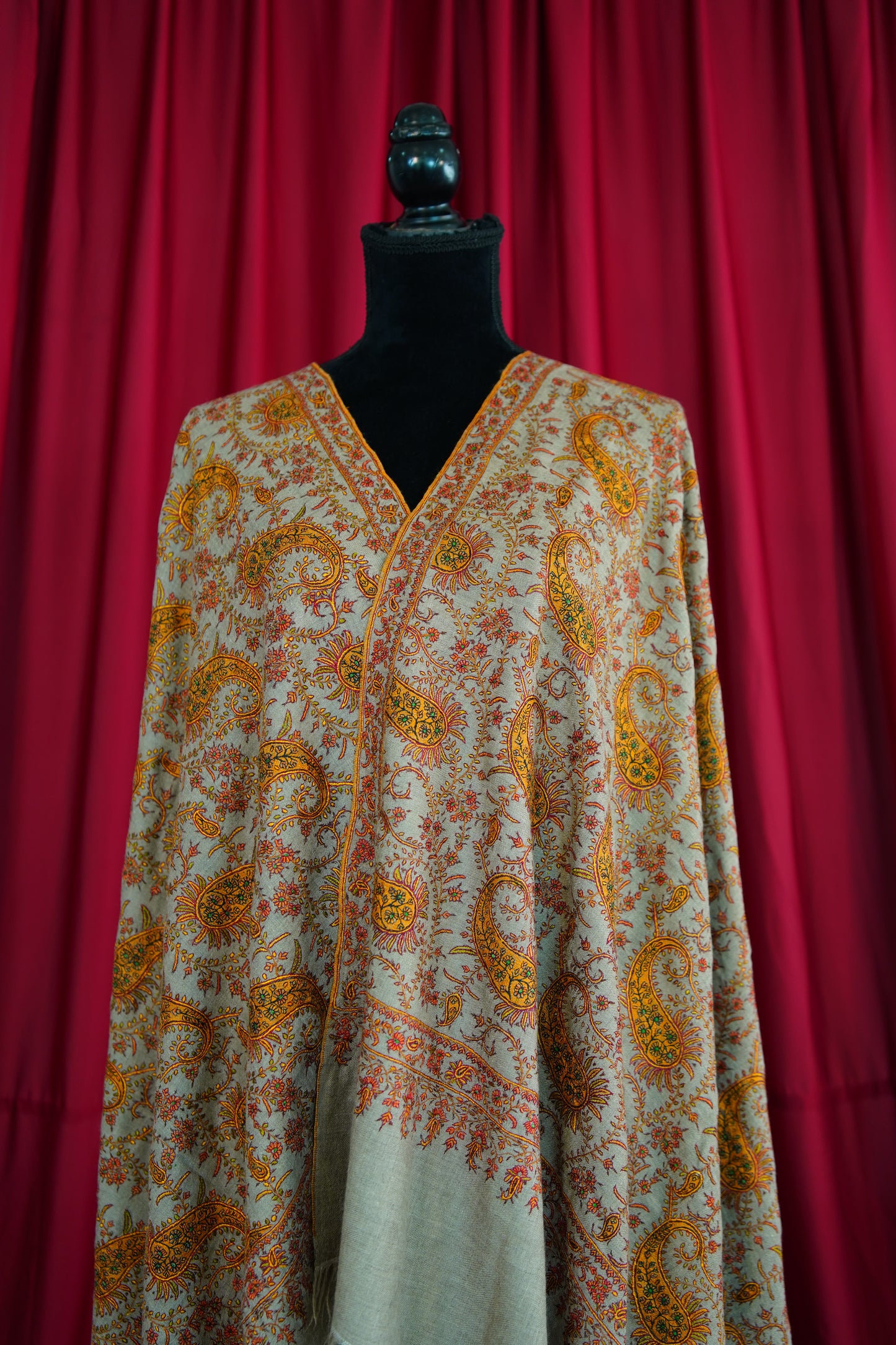 natural silk embroidery GI pashmina shawl 9995